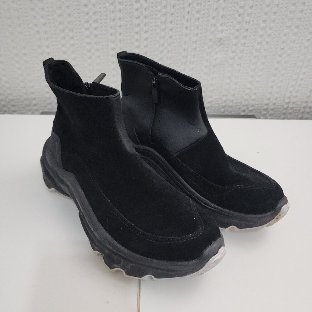 Sorel Kinetic Acadia Bootie Winter Waterproof ankle Boots Women's Size 8